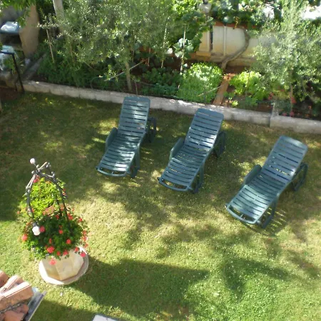 Sunny Garden Апартаменты Пореч