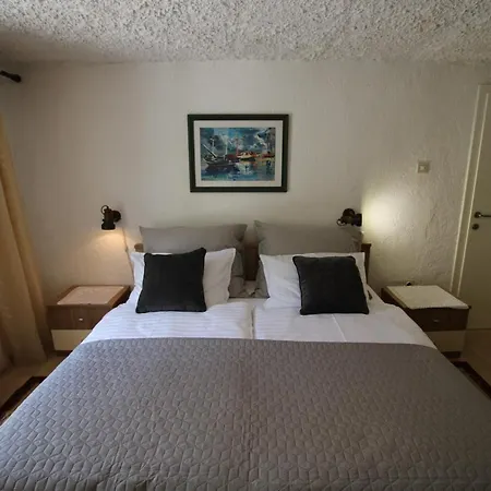 Sunny Garden Apartment Porec