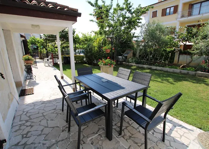 Sunny Garden Apartman